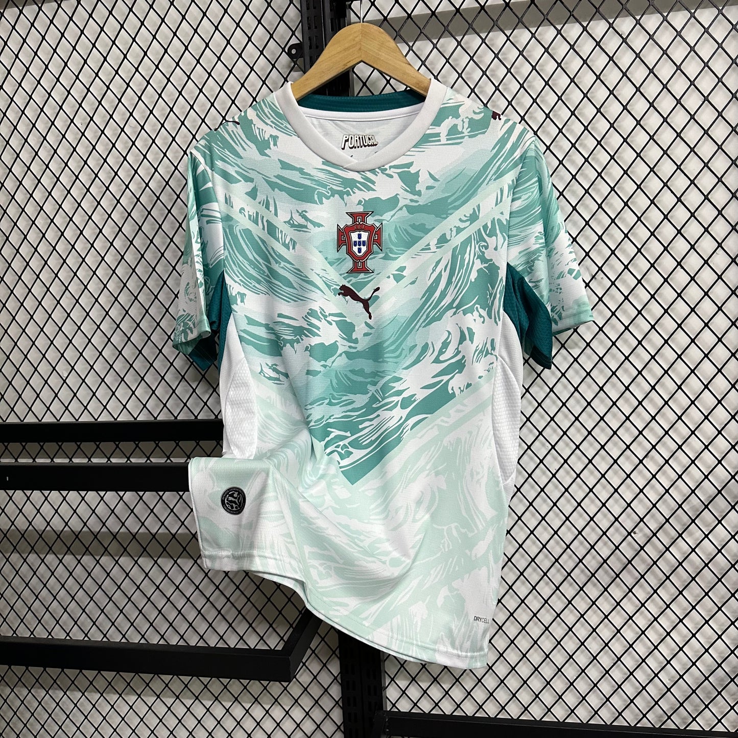Camiseta de Portugal (VISITANTE)
