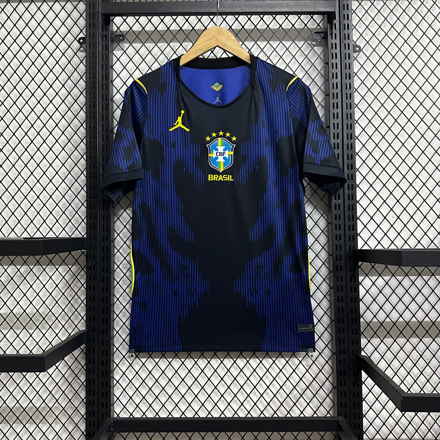 Camiseta de Brasil (VISITANTE)