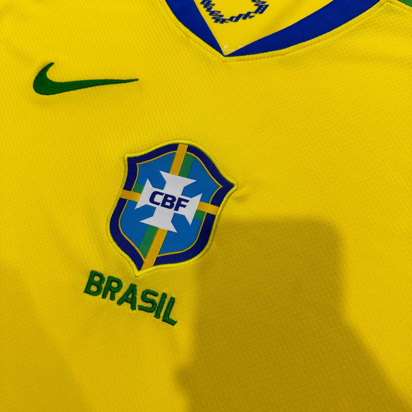 Camiseta de Brasil (LOCAL)